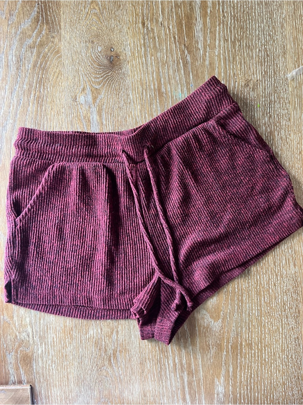 Colsie Burgundy Ribbed Drawstring Athletic Shorts